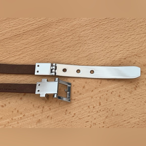 Women’s Michael Kors Skinny Brown Leather With Silver Metal Buckle Waist Belt - Picture 4 of 8